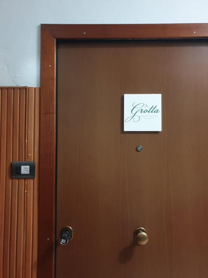 La Grotta Stazione Βίλα Σαλέρνο Εξωτερικό φωτογραφία