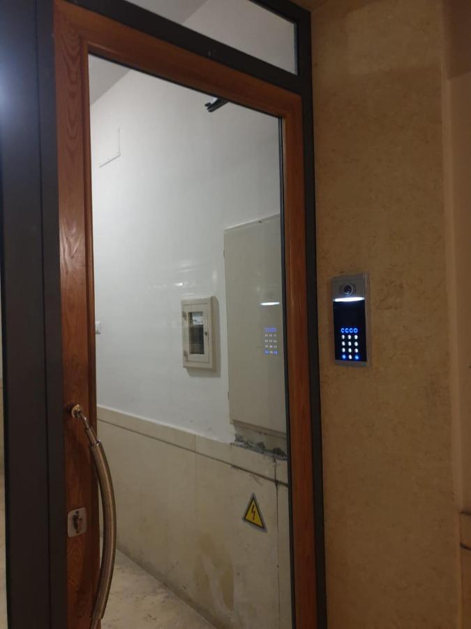 La Grotta Stazione Βίλα Σαλέρνο Εξωτερικό φωτογραφία
